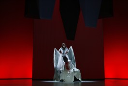 Sybille Philippin, Mezzosopran.